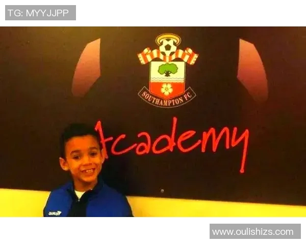 穆西亚拉从英格兰少年到德国足球新星的成长之路