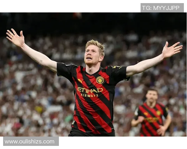 探讨凯文德布劳内在曼城战术体系中的关键作用与影响分析