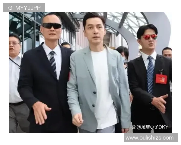 胡歌与偶像足球明星同台互动精彩视频回顾引发粉丝热议