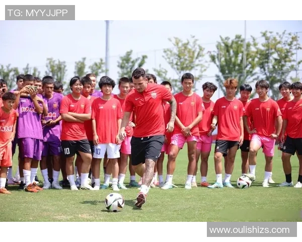 球星为何对足球明星情有独钟探寻背后的深层原因与影响