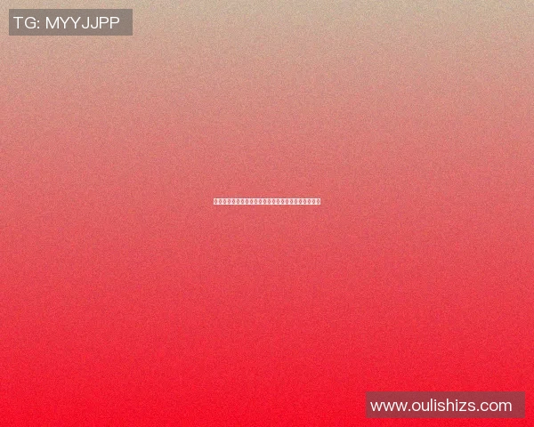 足球明星抵达机场背包随身携带引发粉丝热议视频曝光 足球明星抵达机场背包随身携带引发粉丝热议视频曝光