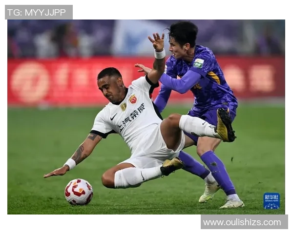 中国足球明星排名揭晓谁是当今足坛最闪耀的巨星与传奇球员