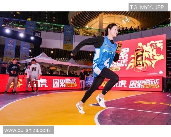 中国女明星热爱篮球的背后故事与球迷互动的精彩瞬间 中国女明星热爱篮球的背后故事与球迷互动的精彩瞬间